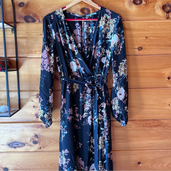 Floral Maxi Wrap Dress - Long-sleeve with keyhole back - Picture 2 of 7